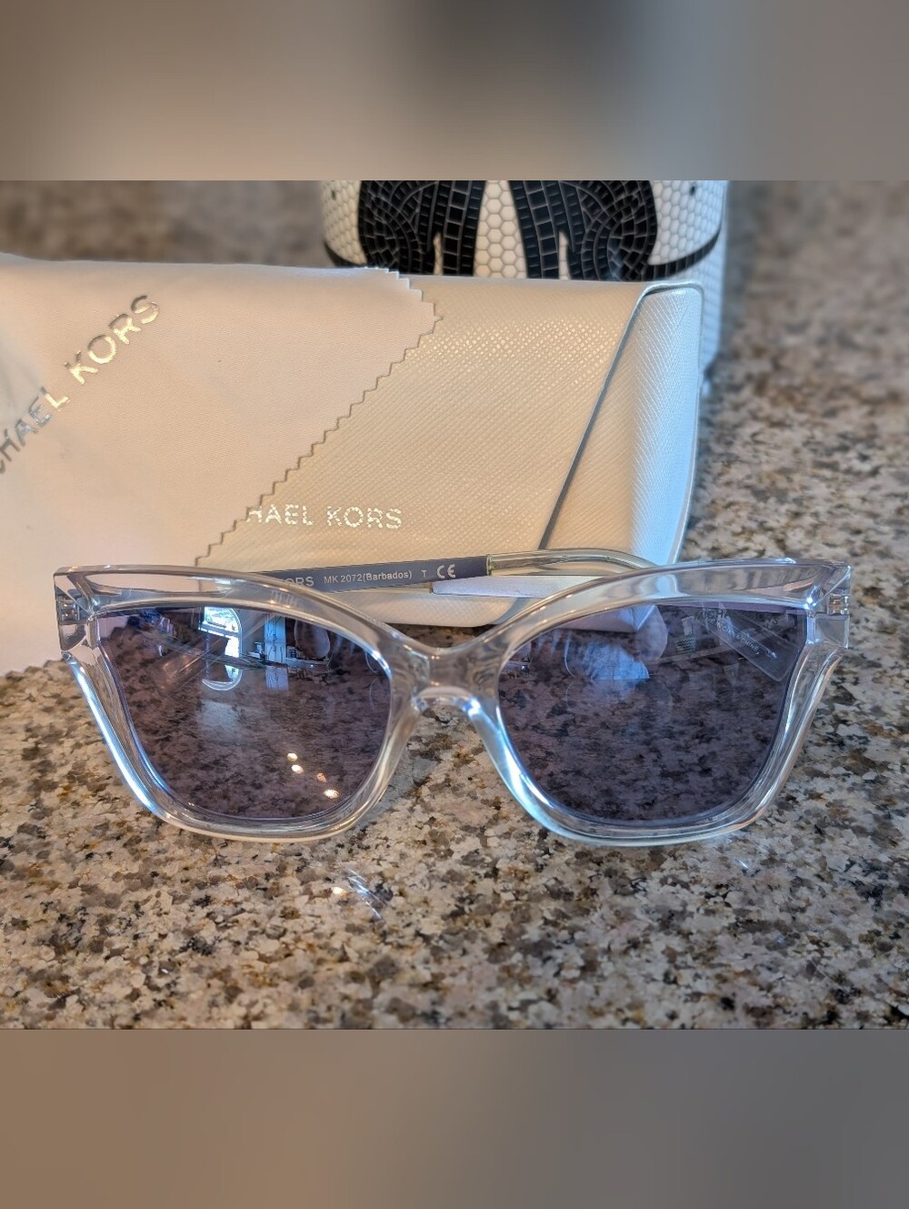EUC Michael Kors Clear sunglasses model MK2072 Barbados